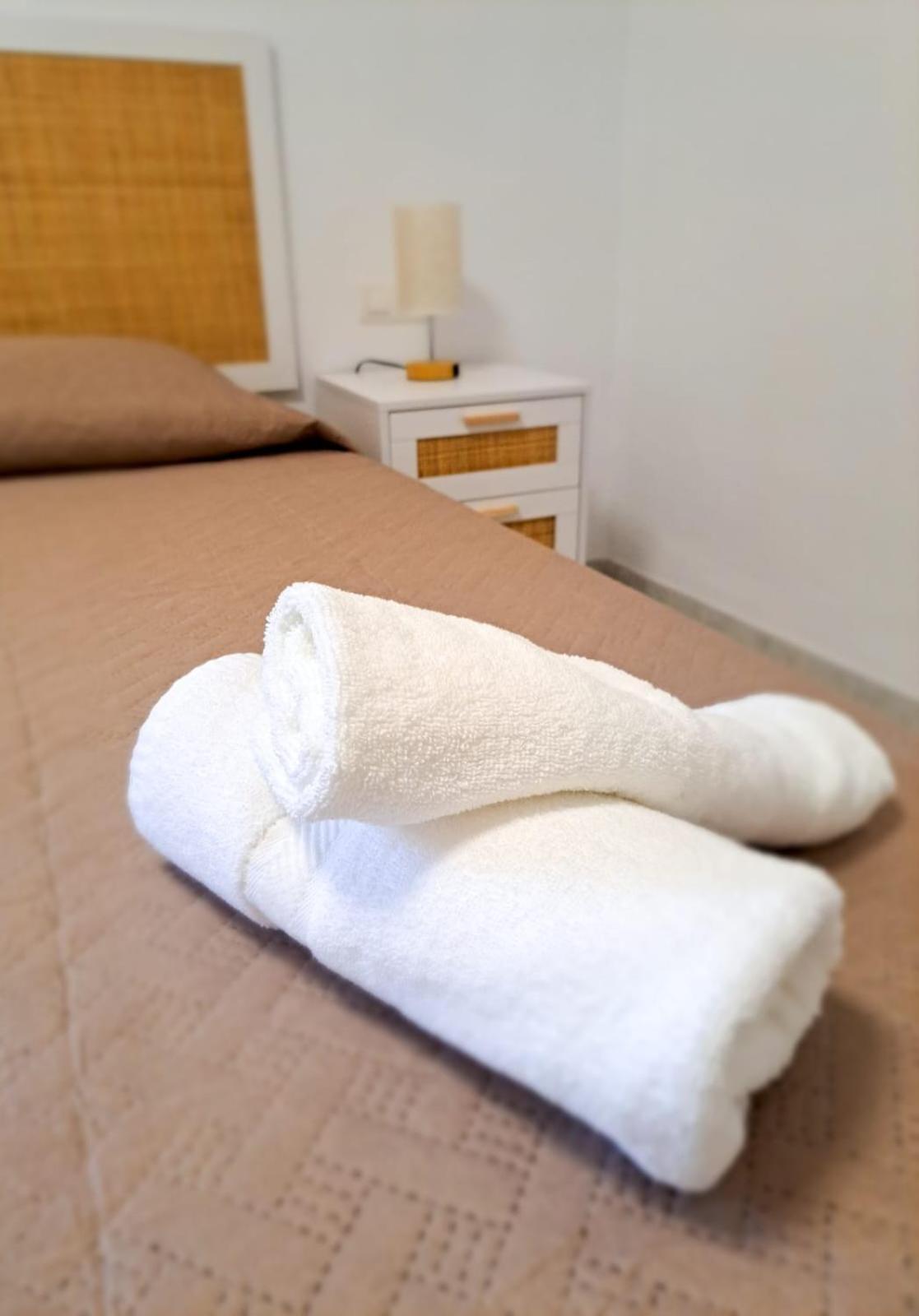 Alhondiga 16 Apartamentos Баса Екстериор снимка
